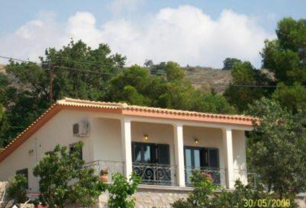 Niriides Apartment Galaxidi Luaran gambar